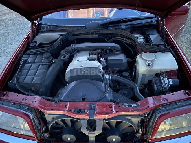 Mercedes C 200 1997, 253,642 km - 2.0 л - Bakı