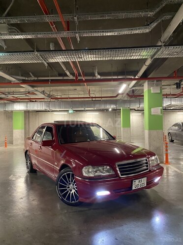Mercedes C 200 1997, 253,642 km - 2.0 л - Bakı