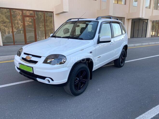 Chevrolet Niva 2018, 10,900 km - 1.7 l - Xırdalan