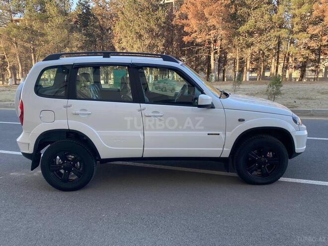Chevrolet Niva 2018, 10,900 km - 1.7 l - Xırdalan