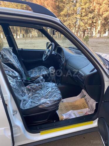 Chevrolet Niva 2018, 10,900 km - 1.7 l - Xırdalan