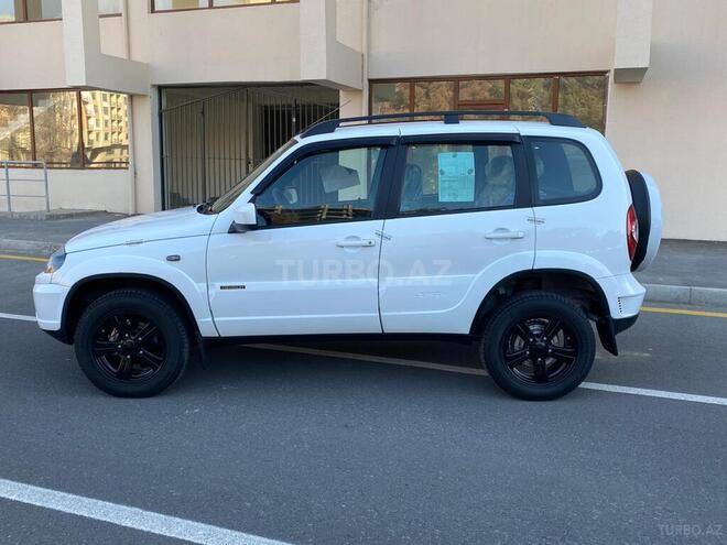 Chevrolet Niva 2018, 10,900 km - 1.7 l - Xırdalan