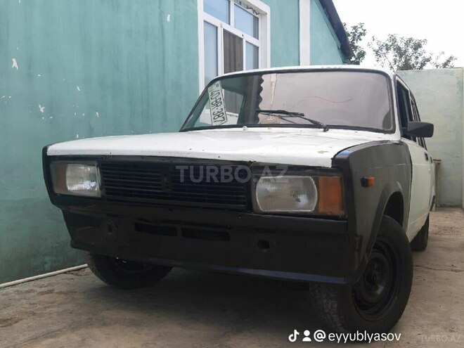 LADA (VAZ) 2105 1983, 70,000 km - 1.6 л - Xaçmaz