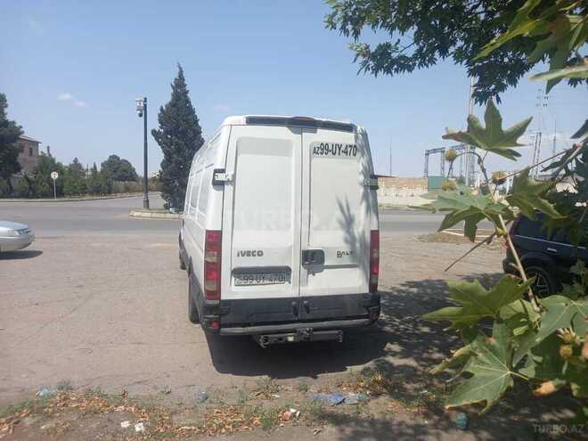 Iveco  2009, 250,000 km - 3.0 l - Gəncə
