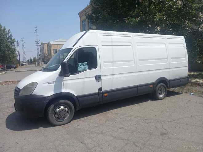 Iveco  2009, 250,000 km - 3.0 l - Gəncə