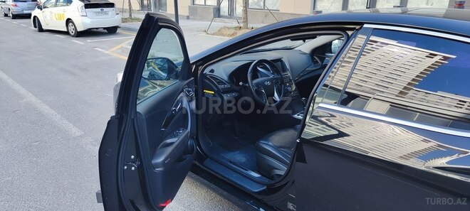 Hyundai Grandeur 2015, 240,000 km - 2.2 l - Bakı