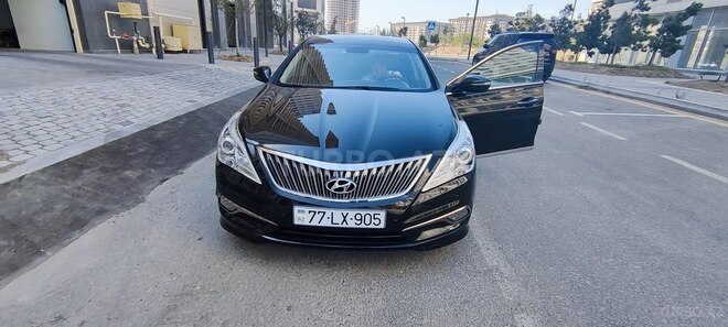 Hyundai Grandeur 2015, 240,000 km - 2.2 l - Bakı