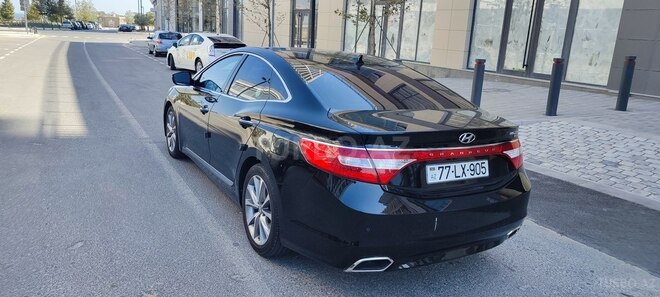 Hyundai Grandeur 2015, 240,000 km - 2.2 l - Bakı