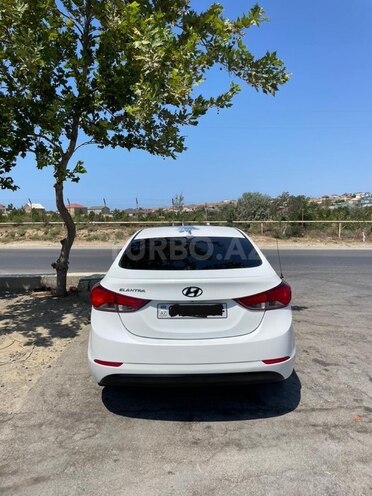Hyundai Elantra 2015, 150,000 km - 1.8 l - Bakı