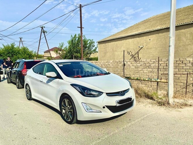 Hyundai Elantra 2015, 150,000 km - 1.8 l - Bakı