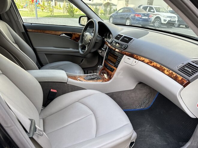 Mercedes E 220 2008, 245,000 km - 2.2 l - Bakı