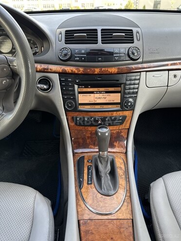 Mercedes E 220 2008, 245,000 km - 2.2 l - Bakı