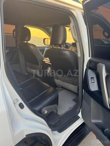 Toyota Prado 2012, 224,500 km - 2.7 л - Bakı