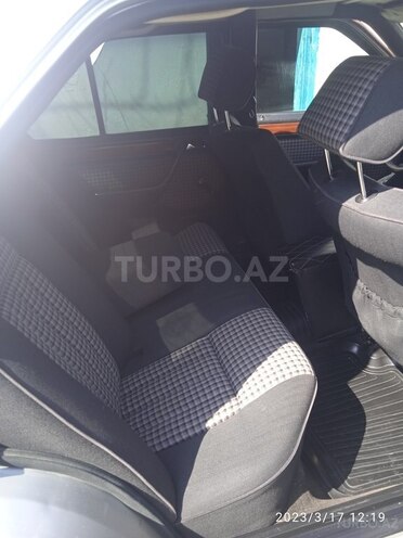 Mercedes E 220 1993, 478,152 km - 2.2 l - Bakı