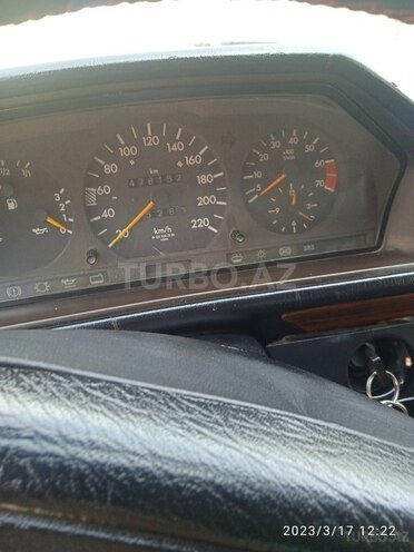 Mercedes E 220 1993, 478,152 km - 2.2 l - Bakı