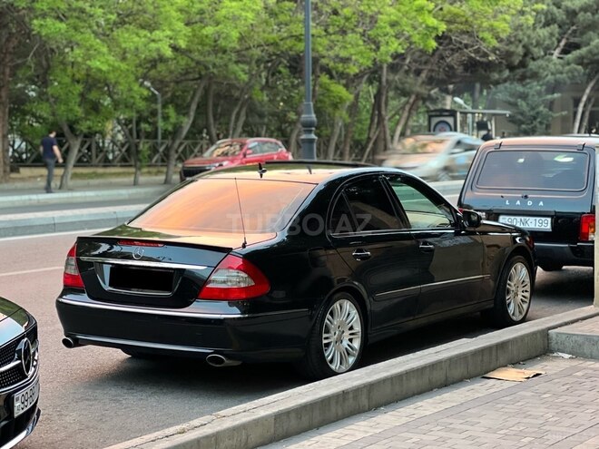 Mercedes E 220 2006, 318,000 km - 2.2 l - Bakı