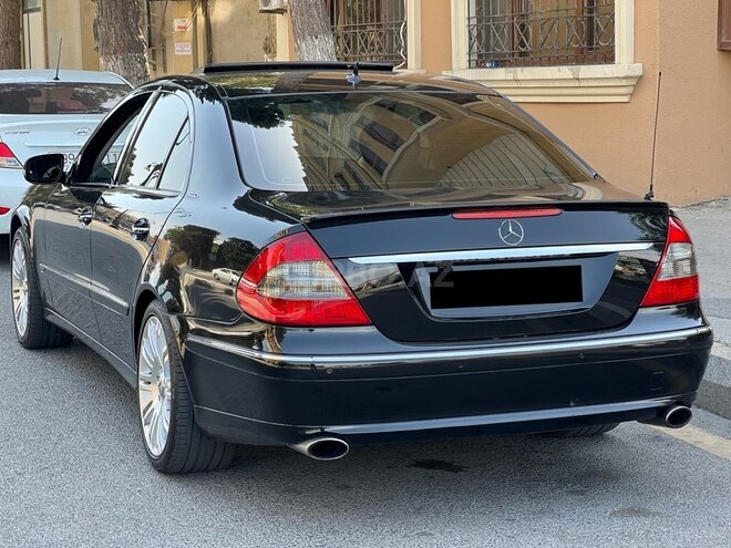 Mercedes E 220 2006, 318,000 km - 2.2 l - Bakı