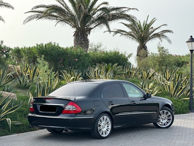 Mercedes E 220 2006, 318,000 km - 2.2 l - Bakı