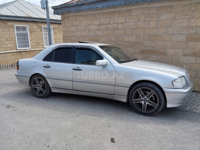 Mercedes C 230 1999, 257,000 km - 2.3 l - Şamaxı
