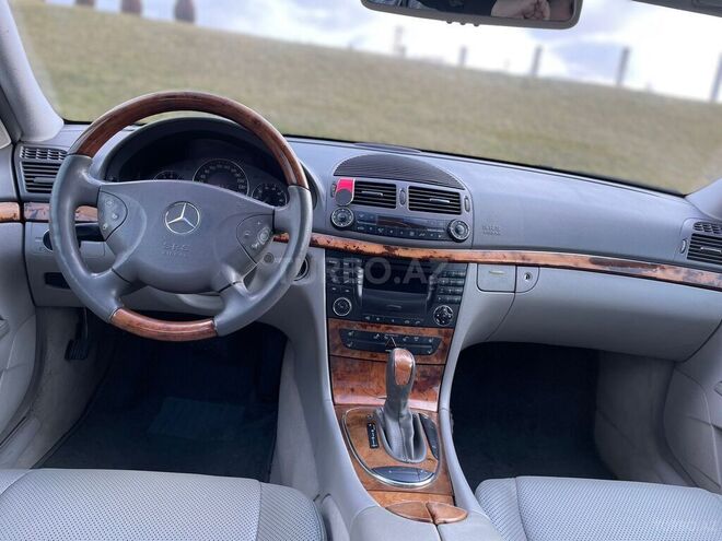 Mercedes E 320 2002, 370,000 km - 3.2 l - Bakı