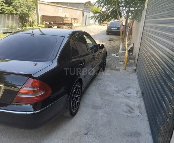 Mercedes E 240 2003, 318,270 km - 2.6 л - Bakı