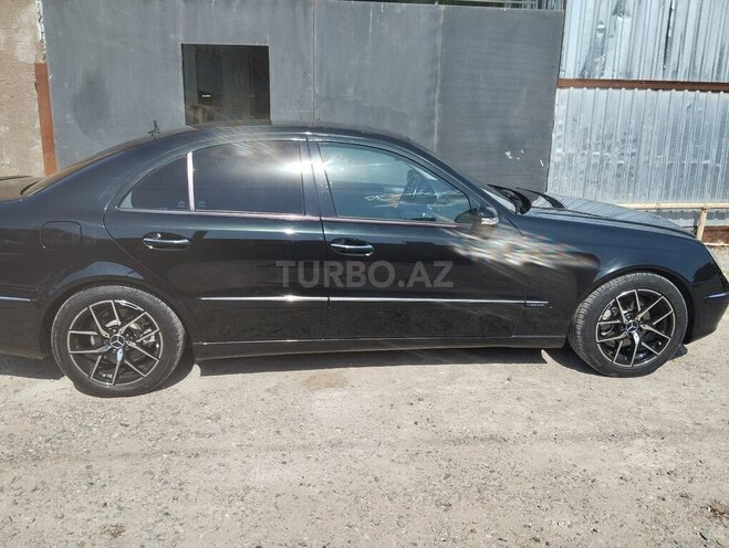 Mercedes E 240 2003, 318,270 km - 2.6 л - Bakı