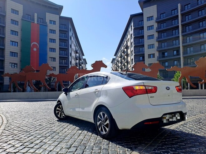 Kia Rio 2015, 195,000 km - 1.4 l - Bakı