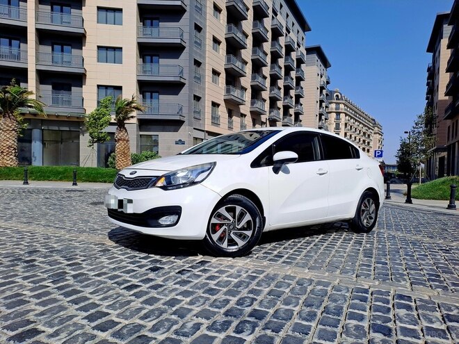 Kia Rio 2015, 195,000 km - 1.4 l - Bakı