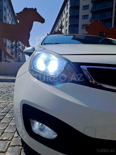 Kia Rio 2015, 195,000 km - 1.4 l - Bakı