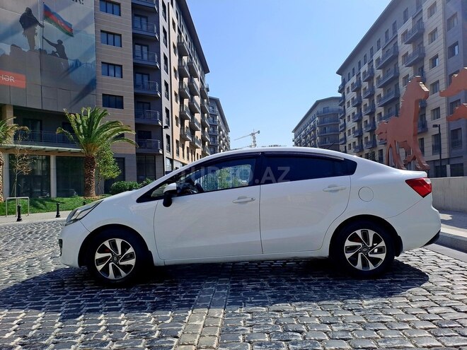 Kia Rio 2015, 195,000 km - 1.4 l - Bakı