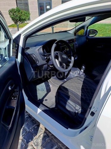 Kia Rio 2015, 195,000 km - 1.4 l - Bakı