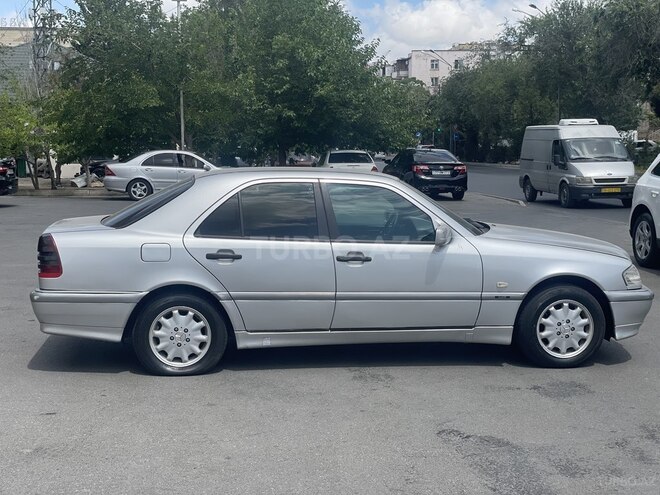 Mercedes C 220 1998, 378,562 km - 2.2 л - Bakı