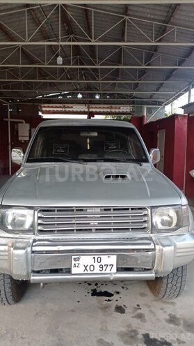 Mitsubishi Pajero 1995, 430,000 km - 2.8 l - Şirvan