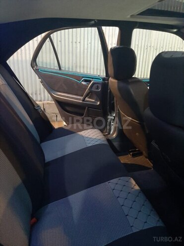 Mercedes E 240 1998, 338,354 km - 2.4 л - Masallı