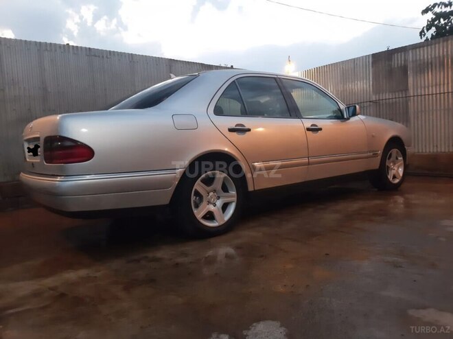 Mercedes E 240 1998, 338,354 km - 2.4 л - Masallı