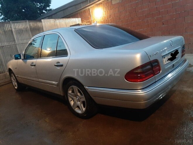 Mercedes E 240 1998, 338,354 km - 2.4 л - Masallı