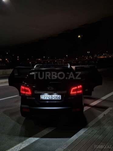Kia Sorento 2011, 237,000 km - 2.2 л - Bakı