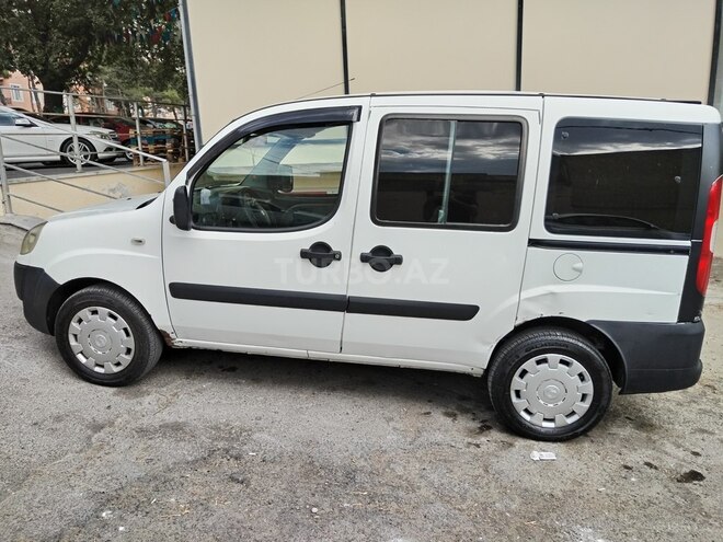 Fiat Doblo 2010, 178,000 km - 1.4 l - Bakı