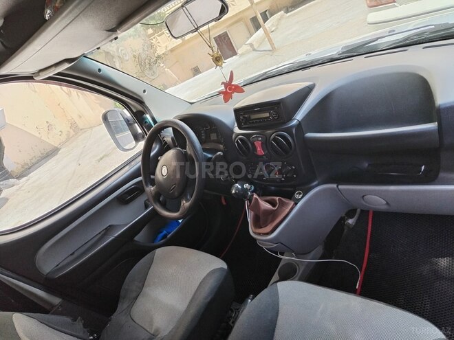 Fiat Doblo 2010, 178,000 km - 1.4 l - Bakı