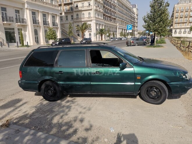 Volkswagen Passat 1996, 266,000 km - 2.0 l - Bakı