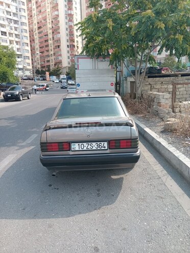Mercedes 190 1989, 990,000 km - 2.0 l - Bakı