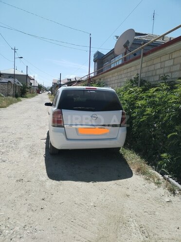 Opel Zafira 2006, 400,000 km - 1.9 l - Qusar