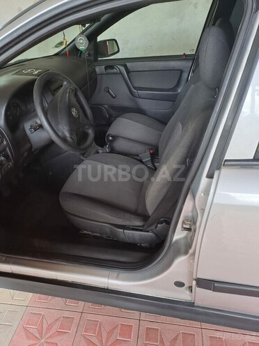 Opel Astra 2005, 180,000 km - 1.7 л - Masallı