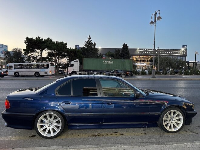 BMW 740 1999, 427,000 km - 4.0 l - Bakı