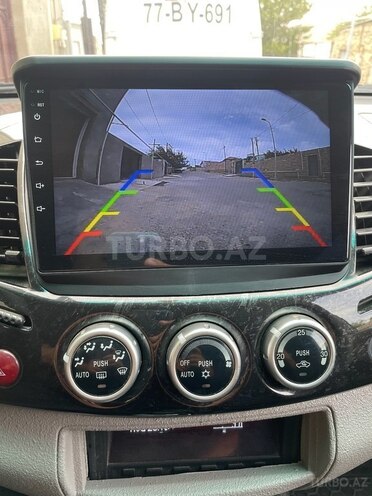 Mitsubishi L200 2014, 298,000 km - 2.5 л - Bakı