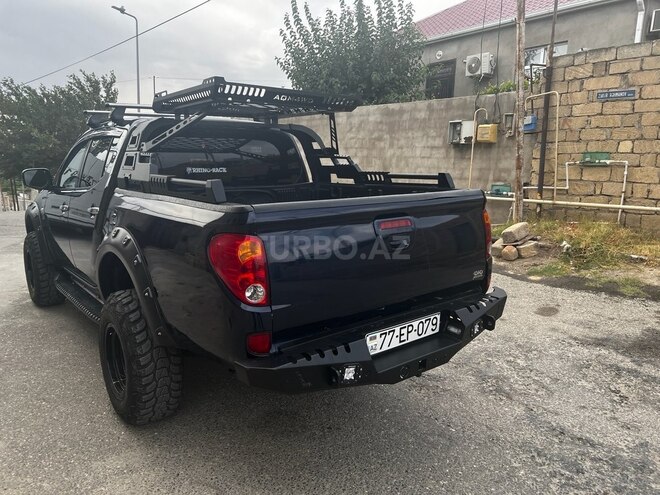 Mitsubishi L200 2014, 298,000 km - 2.5 л - Bakı