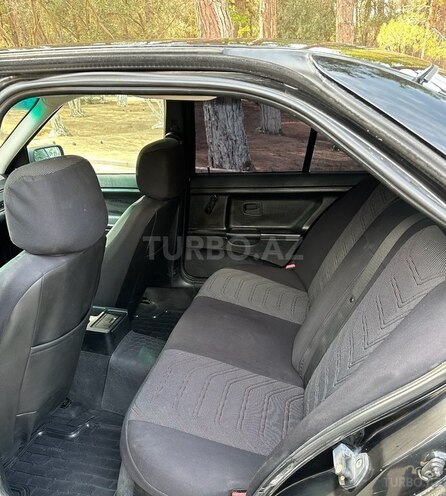 BMW 318 1994, 347,000 km - 1.8 l - Sumqayıt