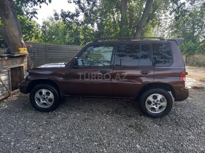Mitsubishi Pajero io 1999, 384,000 km - 1.8 l - Bərdə