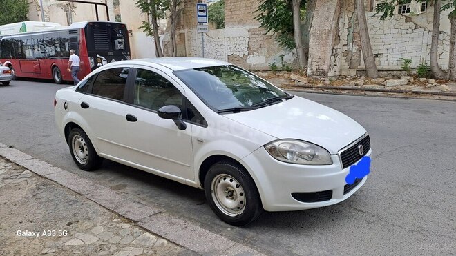 Fiat Linea 2009, 197,000 km - 1.4 л - Bakı