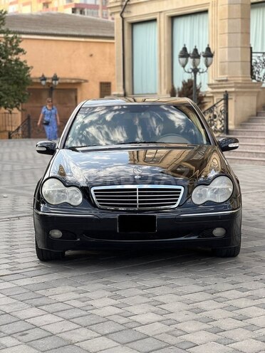 Mercedes C 240 2003, 250,000 km - 2.4 л - Bakı